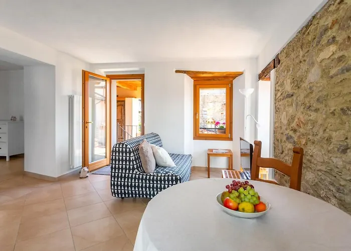 Appartamenti Vacanze Topo Trarego